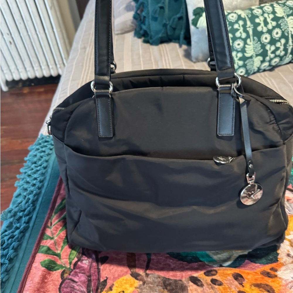 Lo & Sons “The O.G. And O.M.G.” travel bag